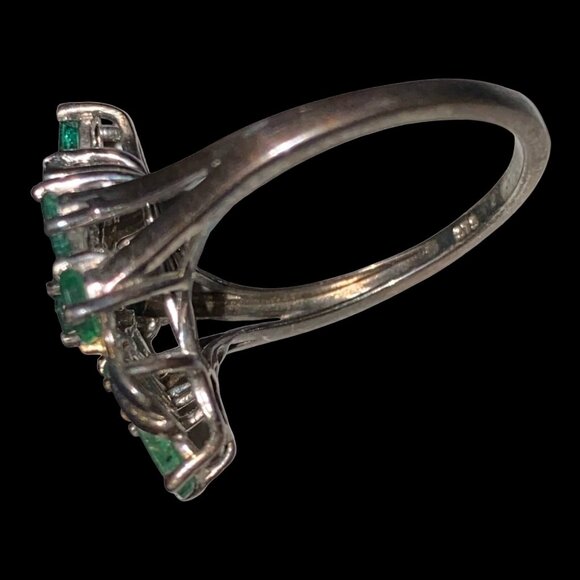 Ring Emeralds Size 8 9 Stones 4.82 Carats Sterling Silver 925 SIS Vintage - Picture 15 of 16